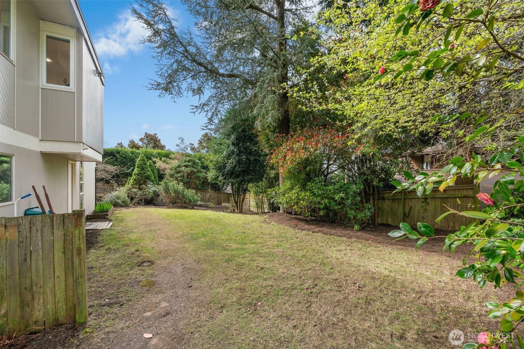 Ample yard space