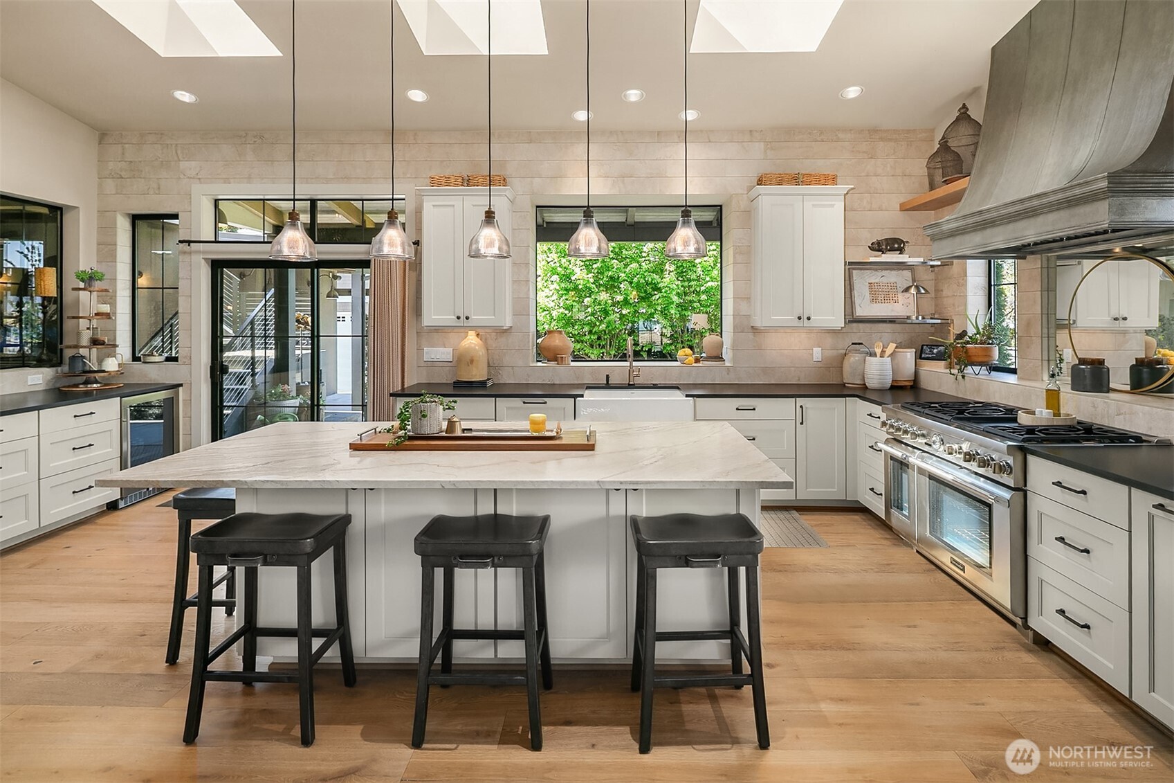 A kitchen that invites conversation and culinary skiils!