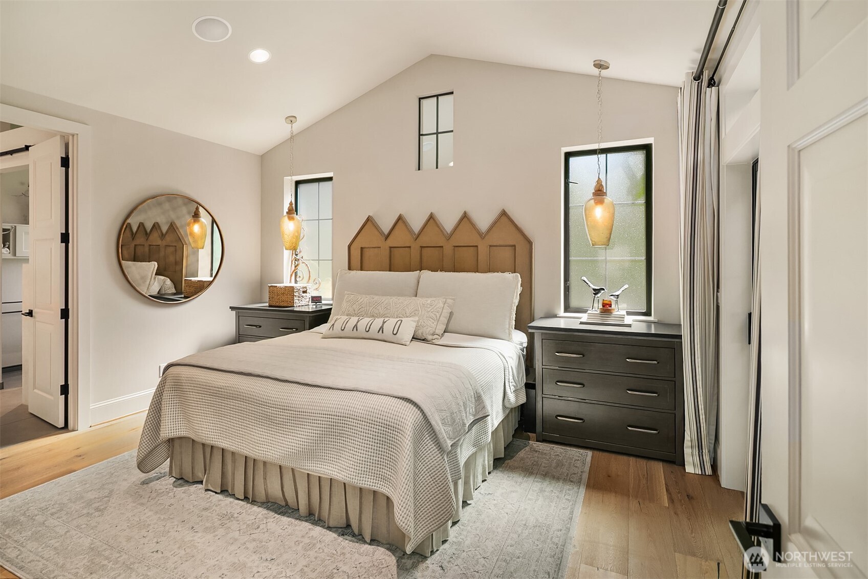 Vaulted ceiling in this inviting Primary retreat!