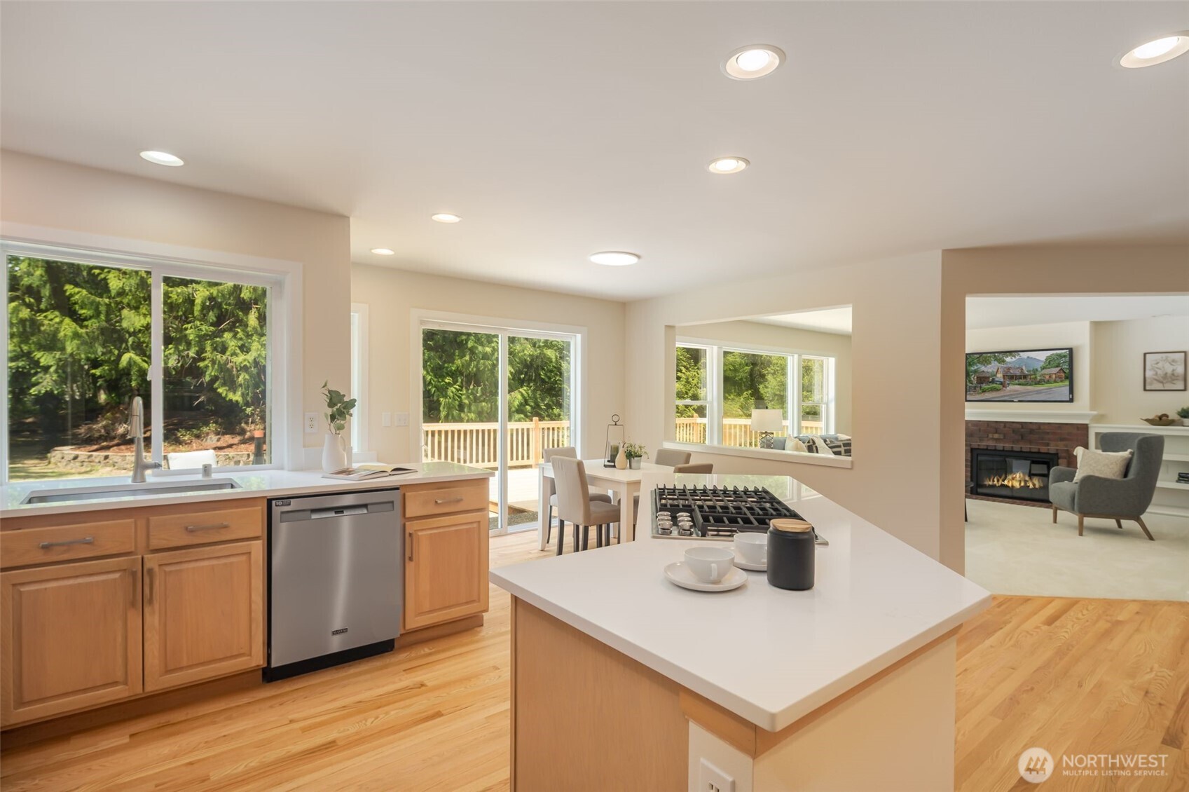 Large island kitchen.