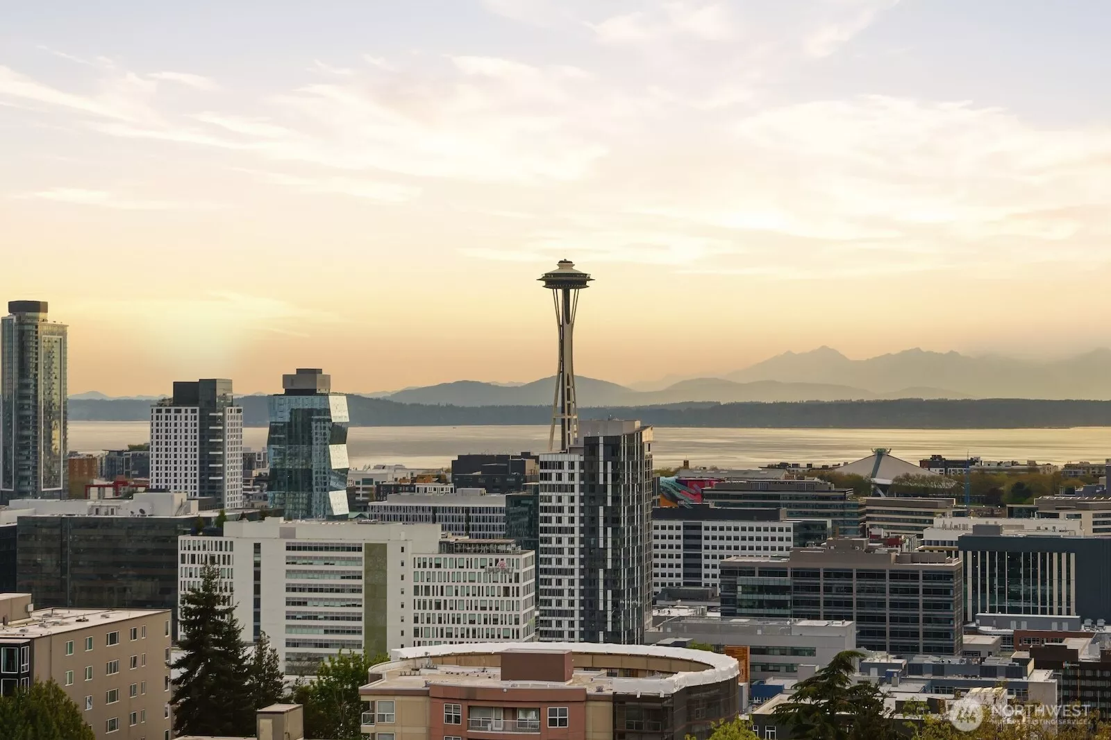 Never miss a sunset again - your front row seat is reserved from this incredible west-facing unit at The Shannon.