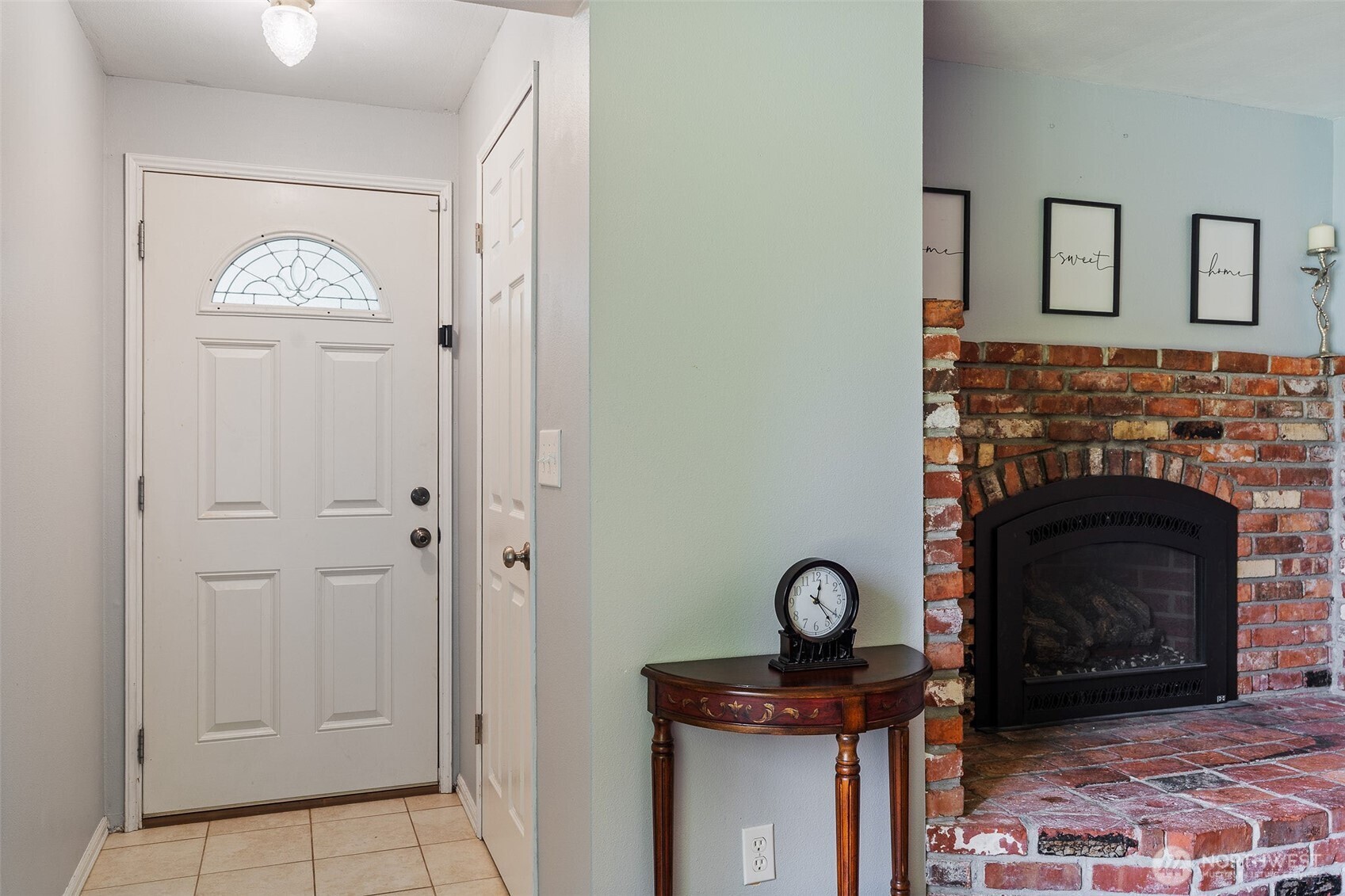 Snuggle up by the convenient gas fireplace on cold winter nights