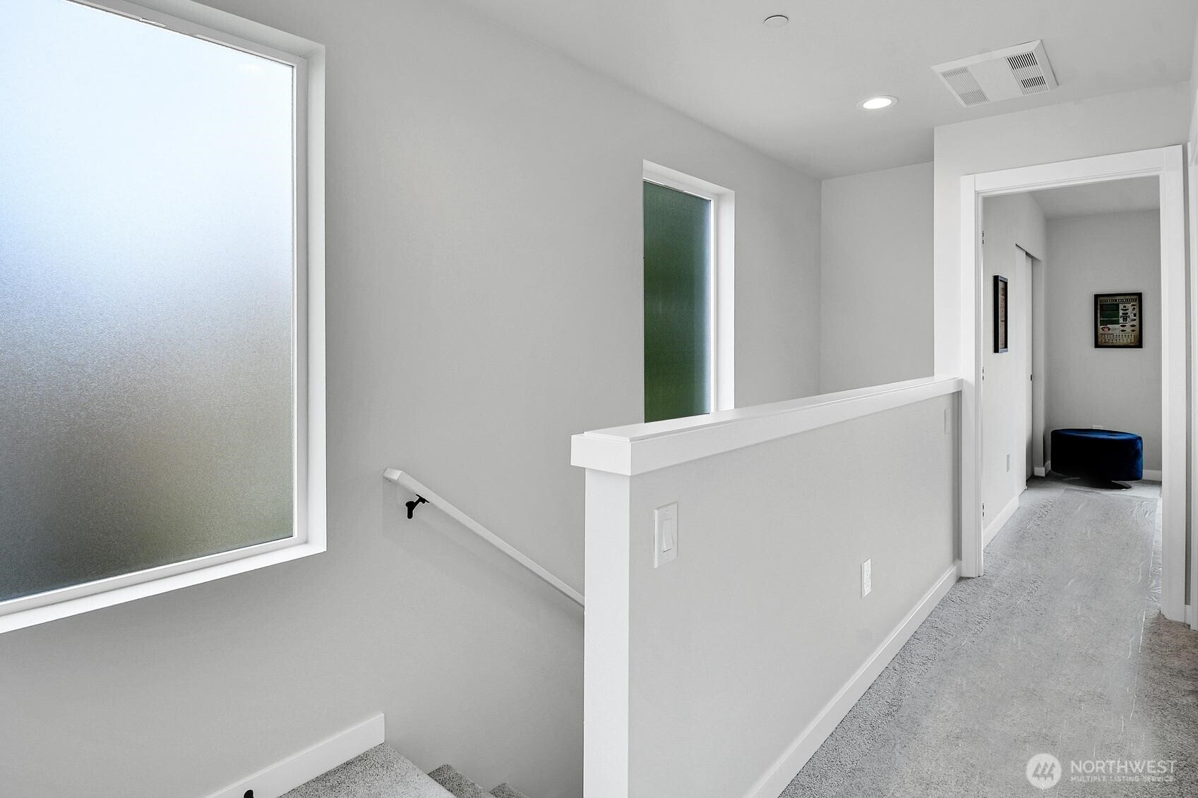 Now let's tour the upper level....