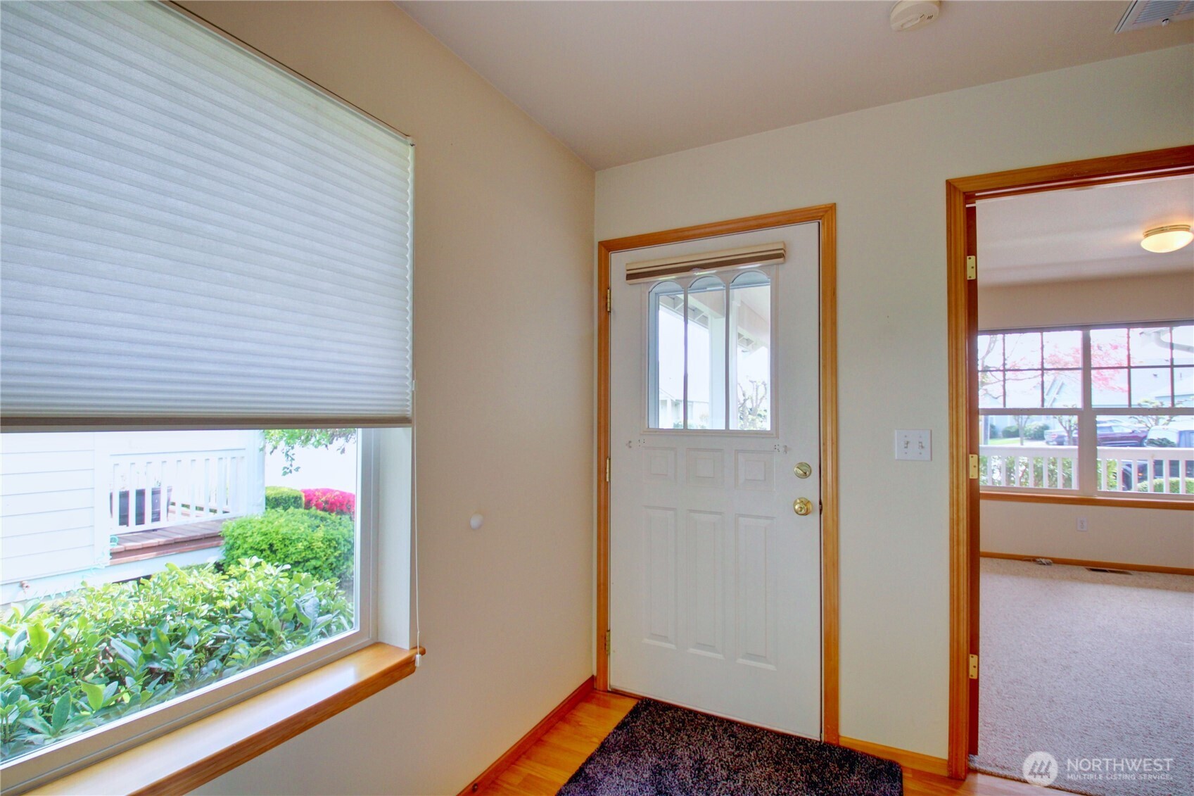 Hunter Douglas blinds on all windows. Front entrance, 2nd bedroom facing the front of the home with a full bathroom just off of the entrance.