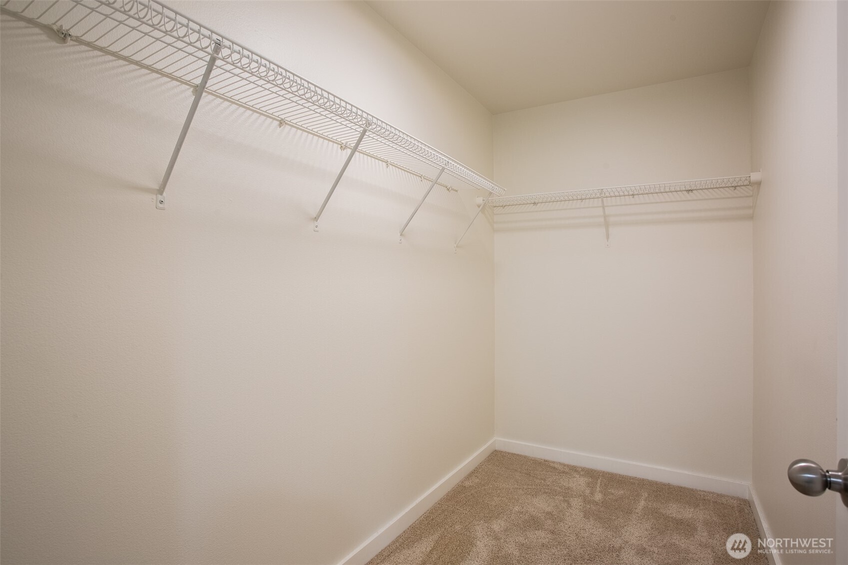 Attached Walk-In-Closet