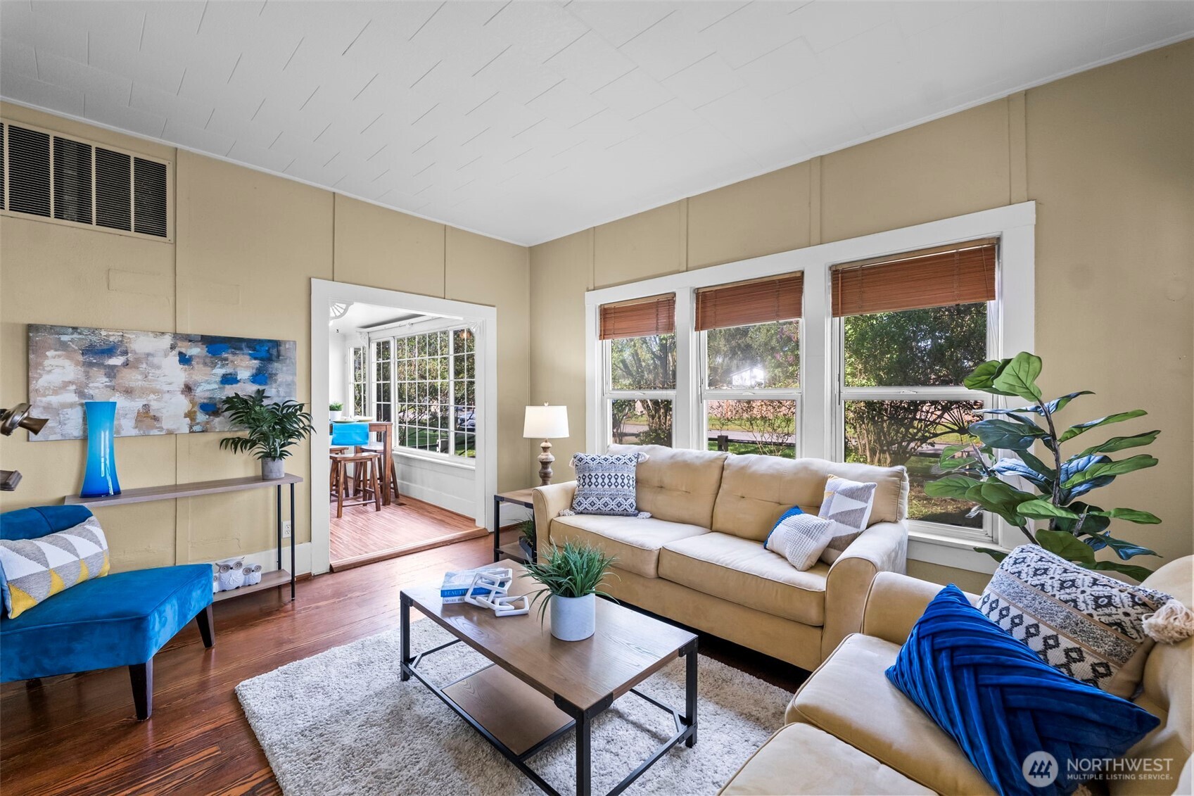 Great living room.