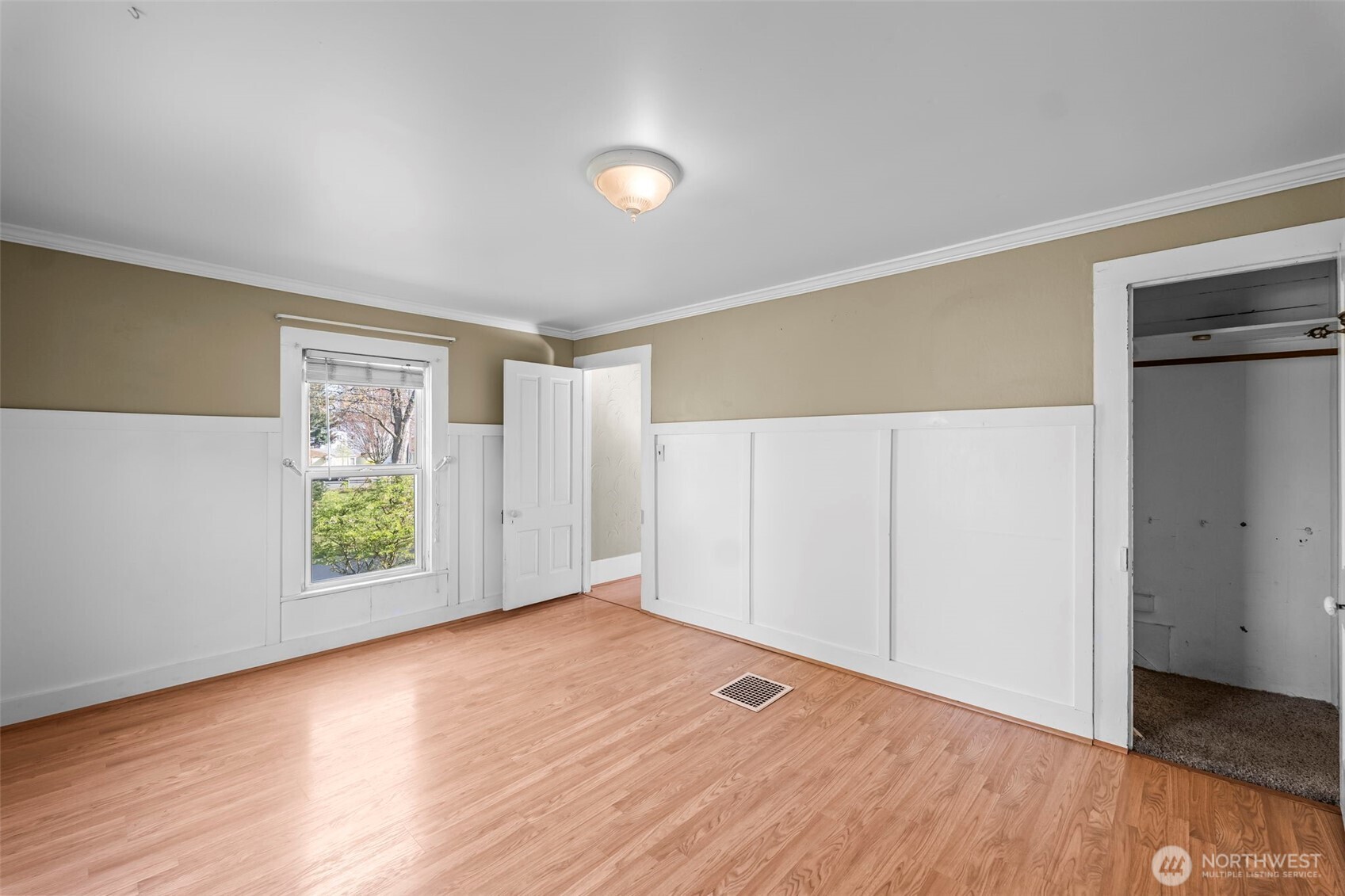 3rd bedroom.
