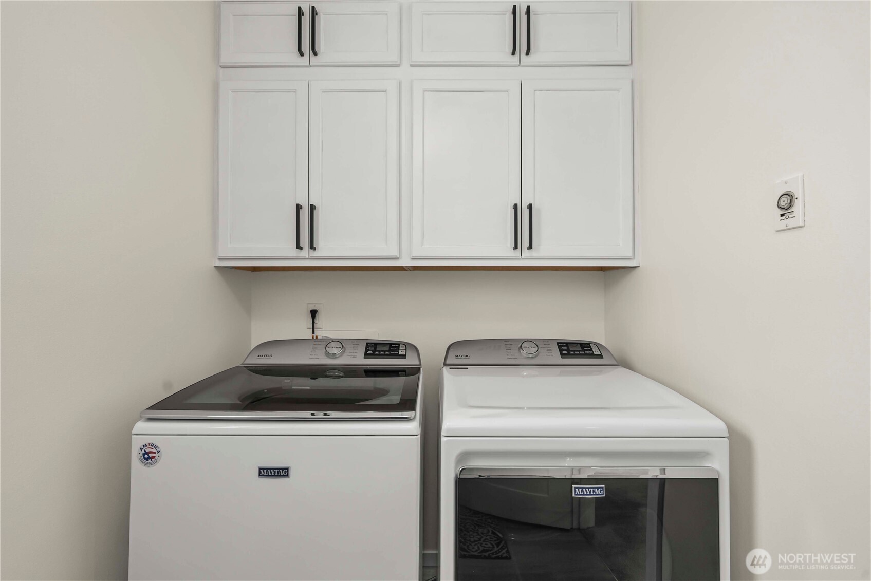 Upper level utility room