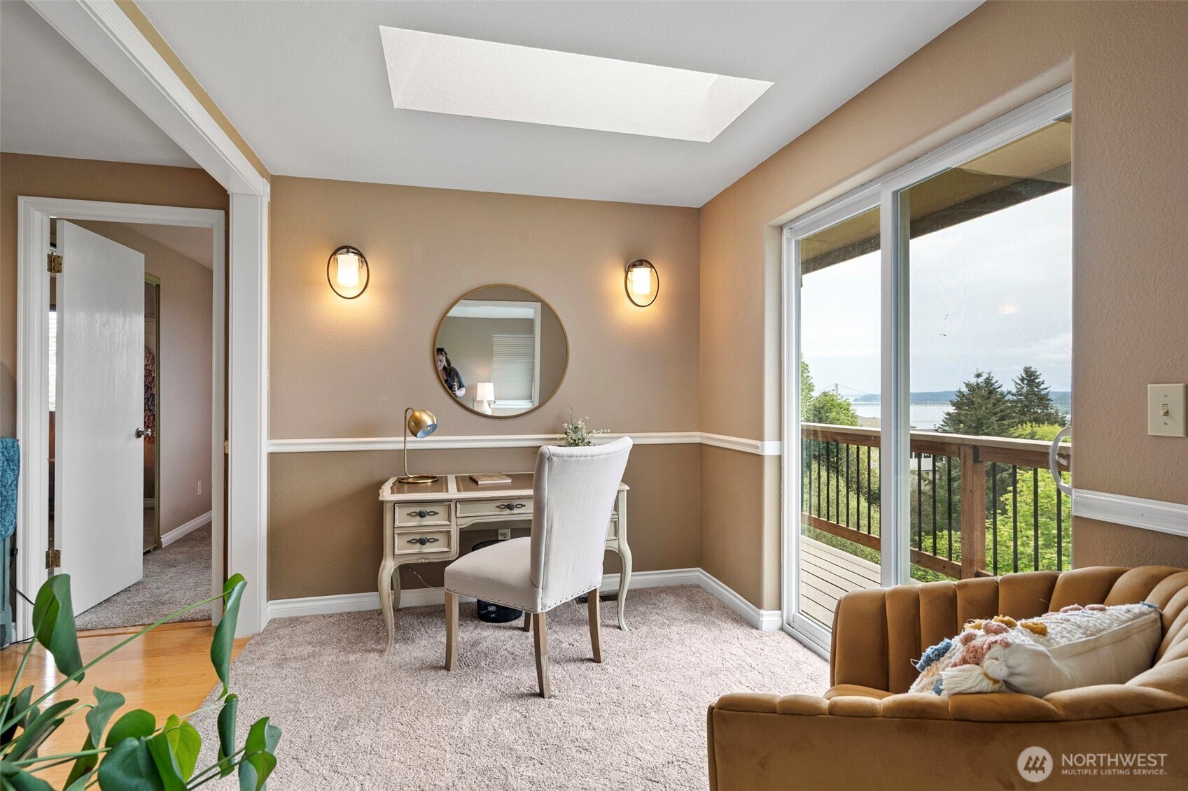 Office or Sitting Room with access to the upper deck