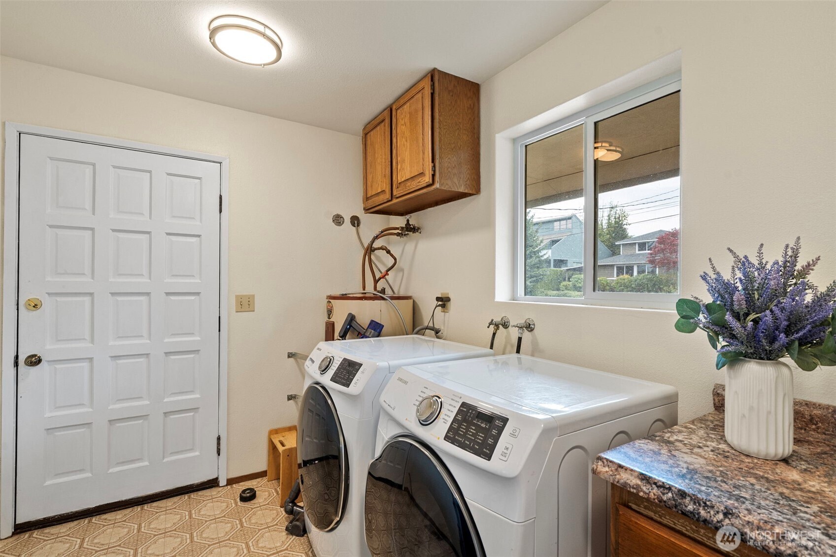 Main Floor Utility Room