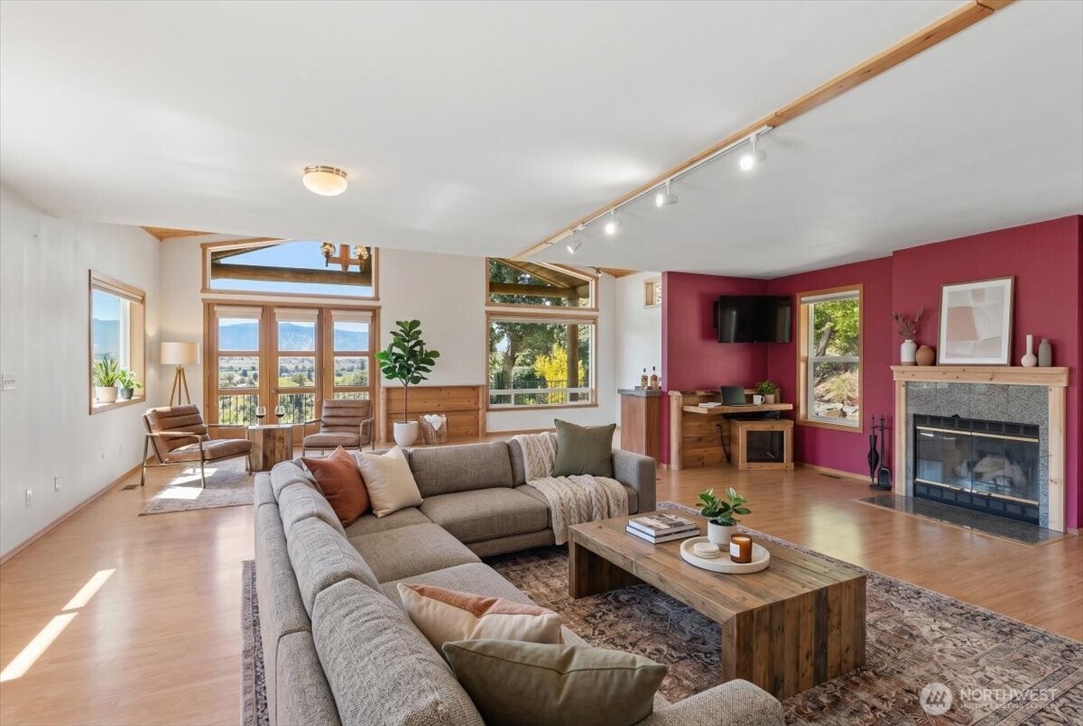 Virtually Staged Great Room