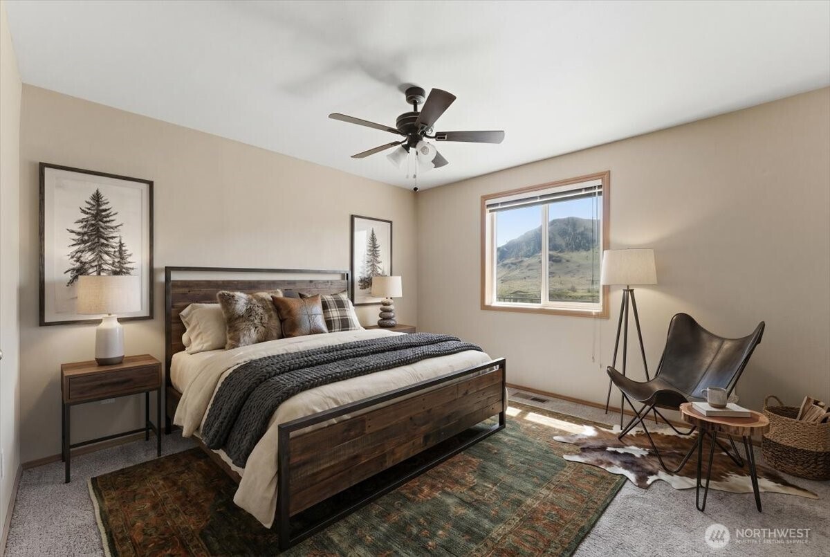 Virtually staged Primary Ensuite