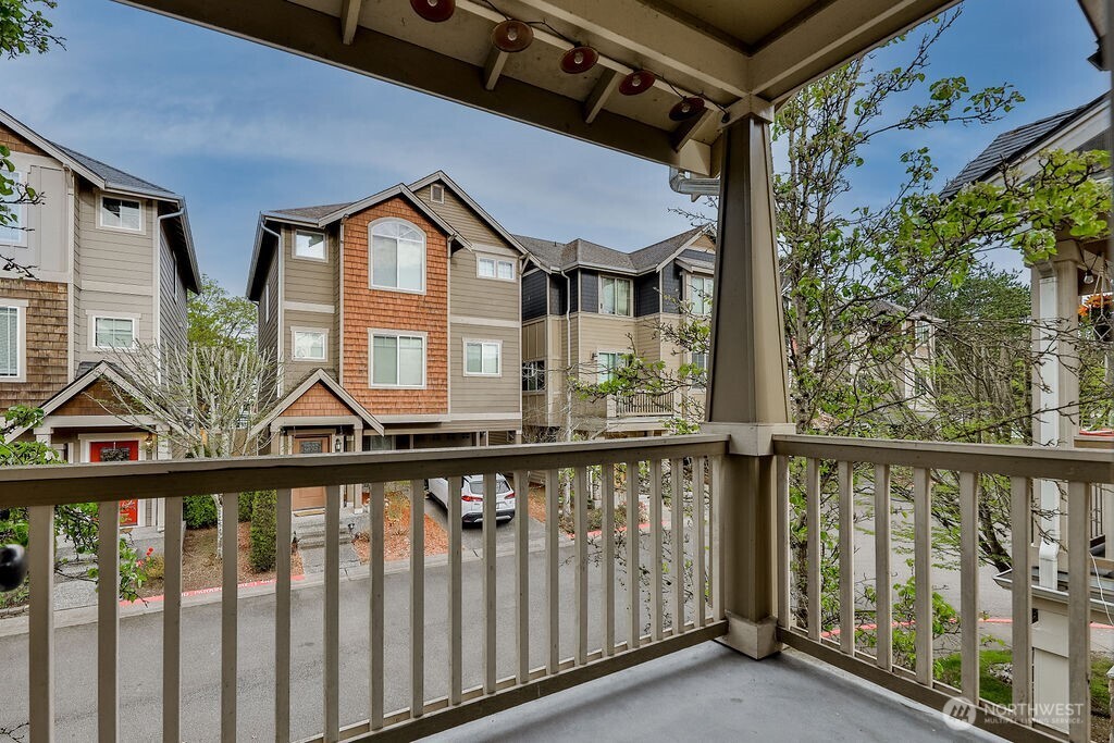2nd Floor Balcony
