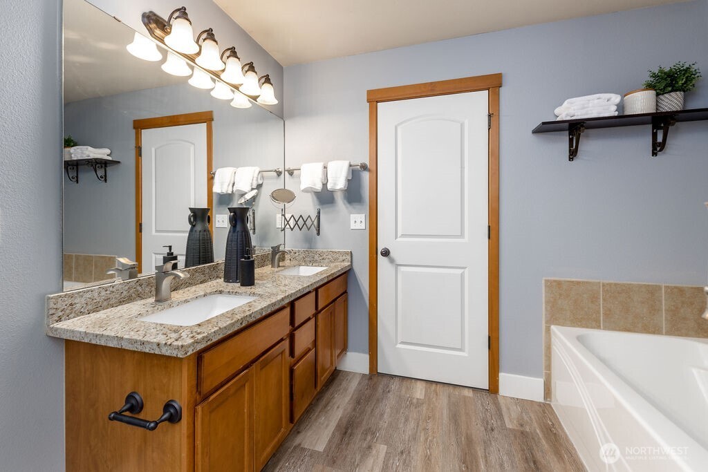 Primary bedroom on 3rd floor with ensuite 5-piece bath and walk-in closet
