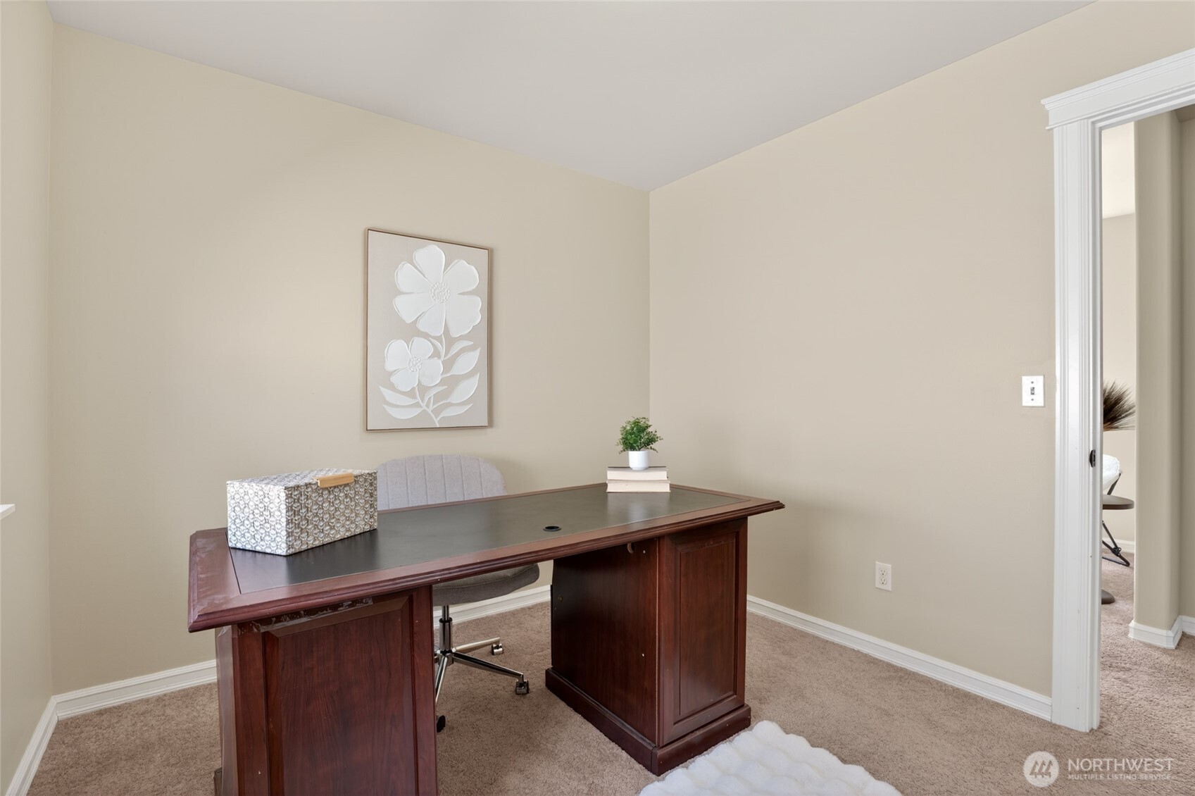 2nd bedroom