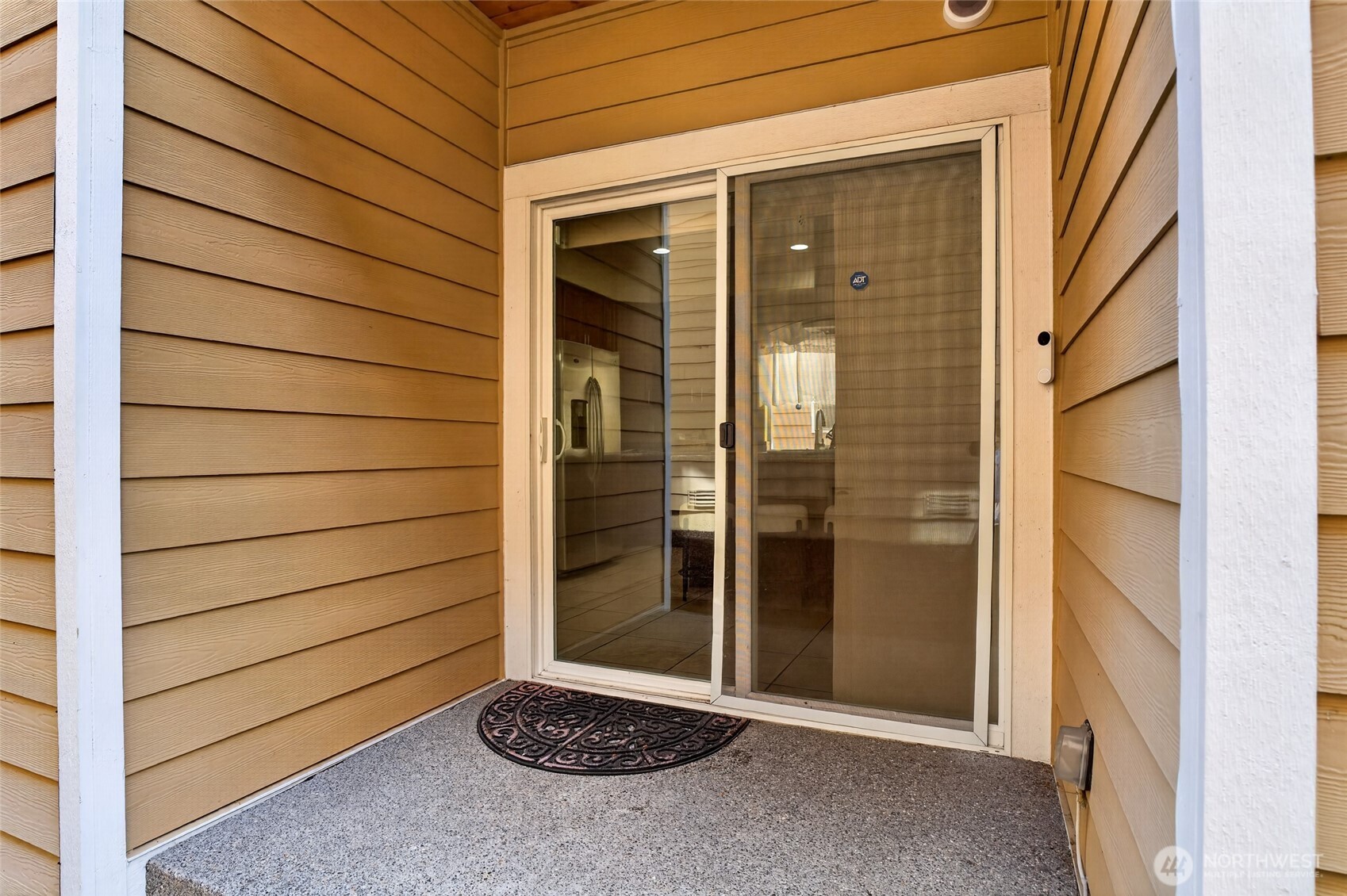 Patio (side)