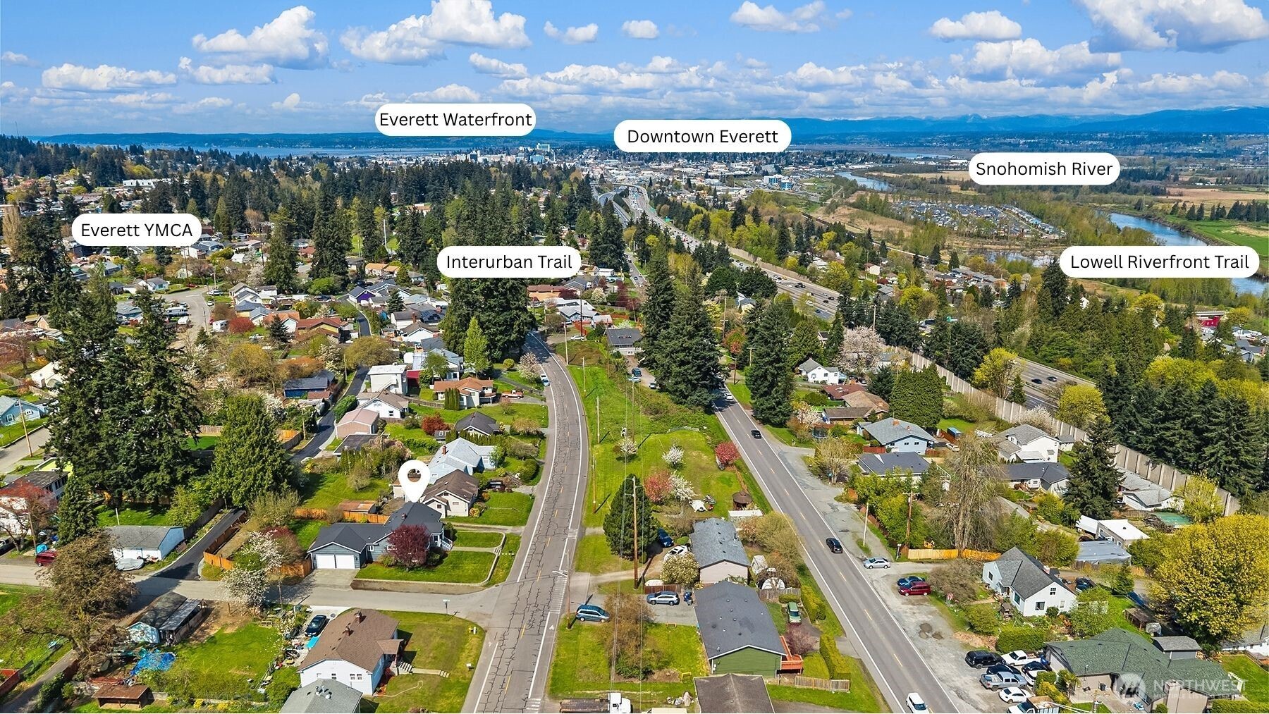 Aerial photo facing North.