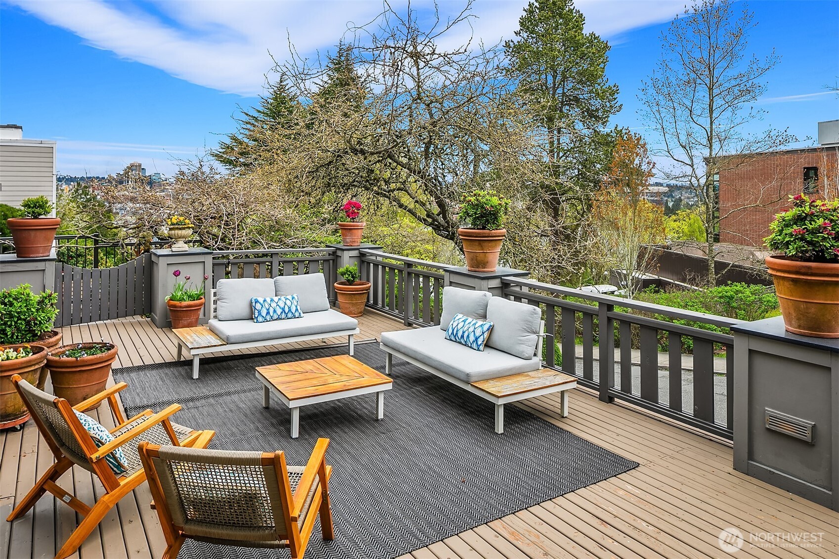 Expansive deck to enjoy the morning sun.