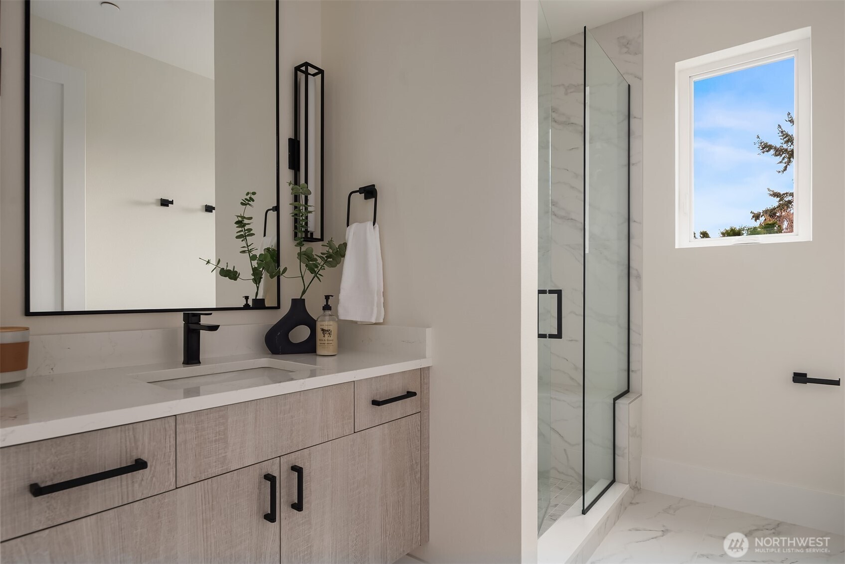 Lower level bathroom right off guest bedroom