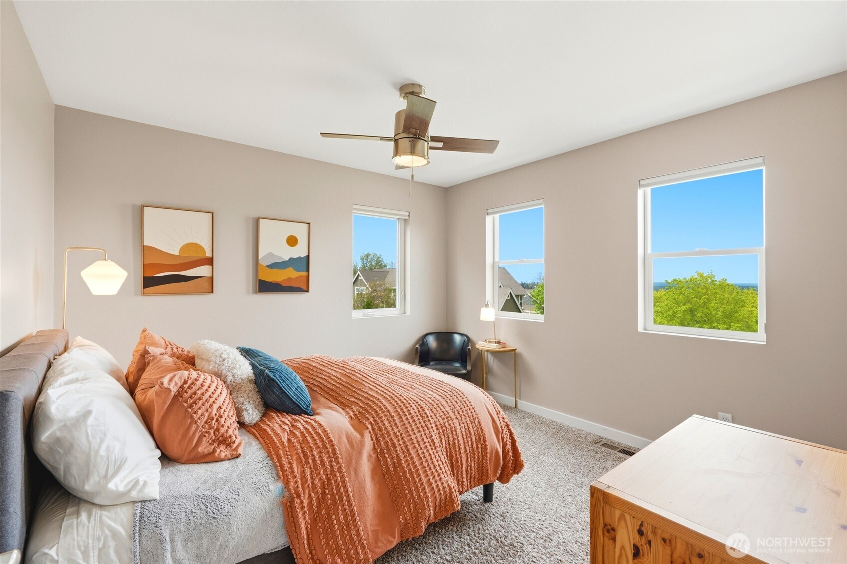 Mountain views live here!