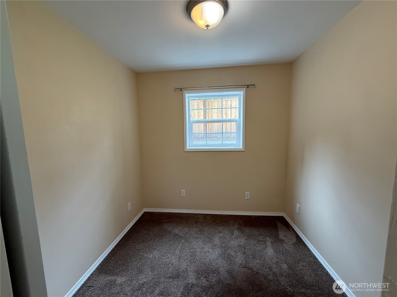 Bonus Room_Office_Crafts?