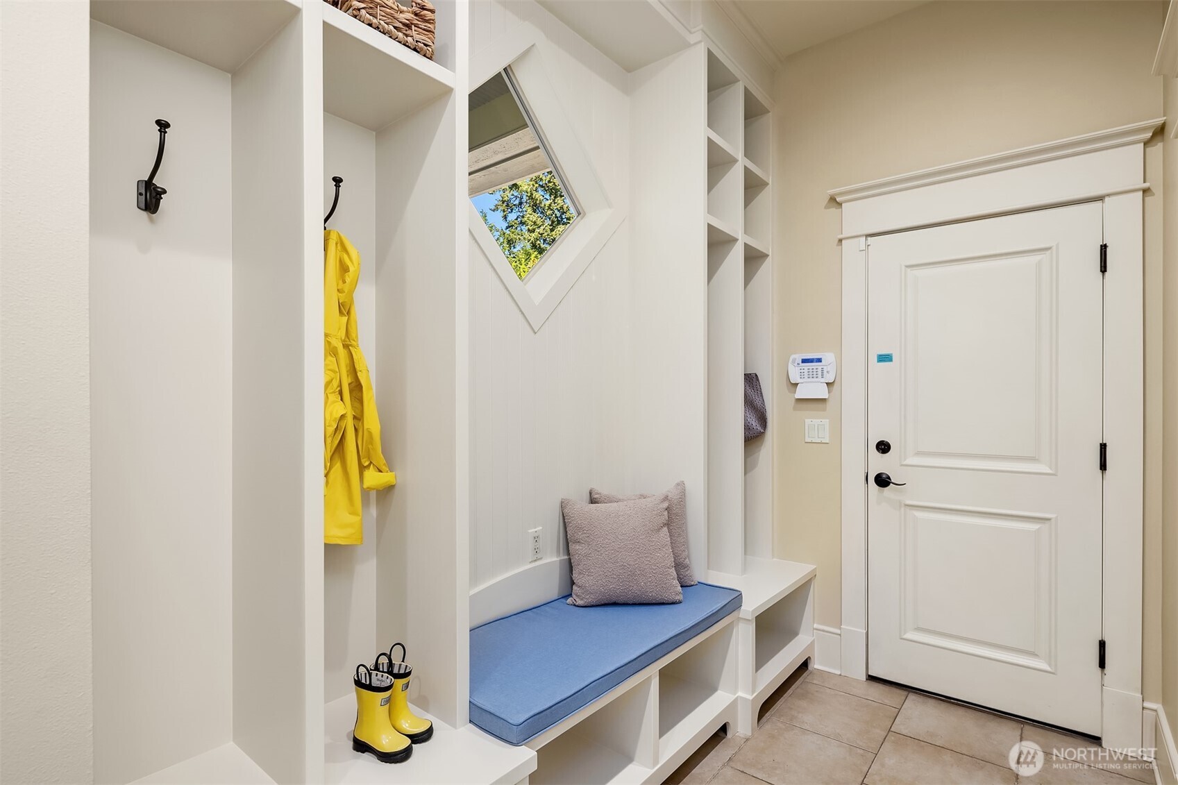 Mudroom to garage