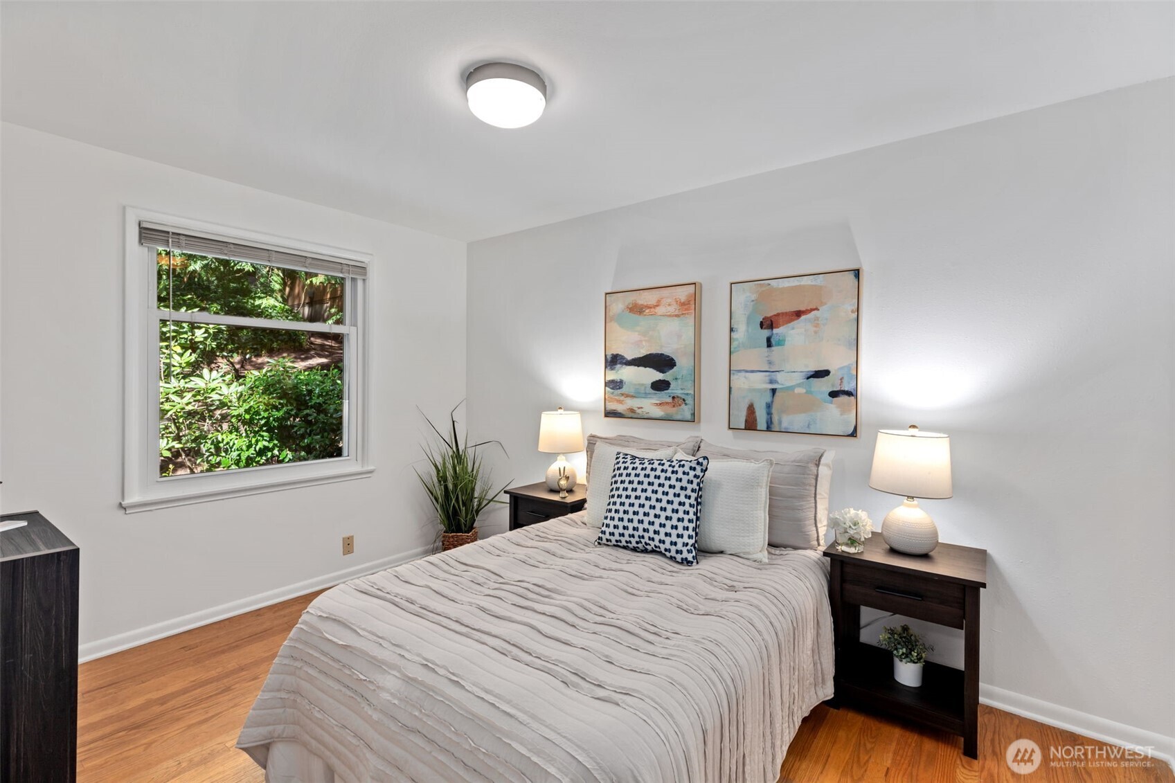 2nd upstairs bedroom.