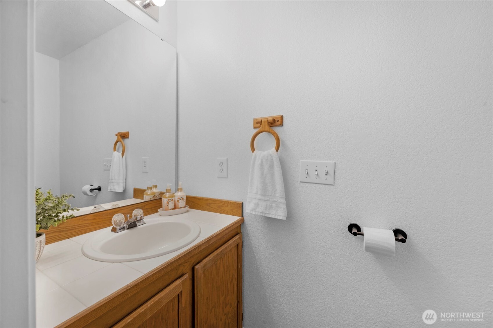 Main floor guest powder room.
