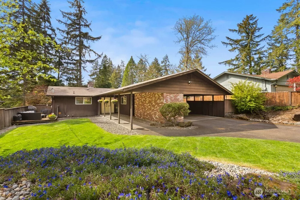Welcome to this mid-centry-modern gem.