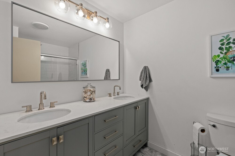 Dual vanities. Clean lines. Modern finish.