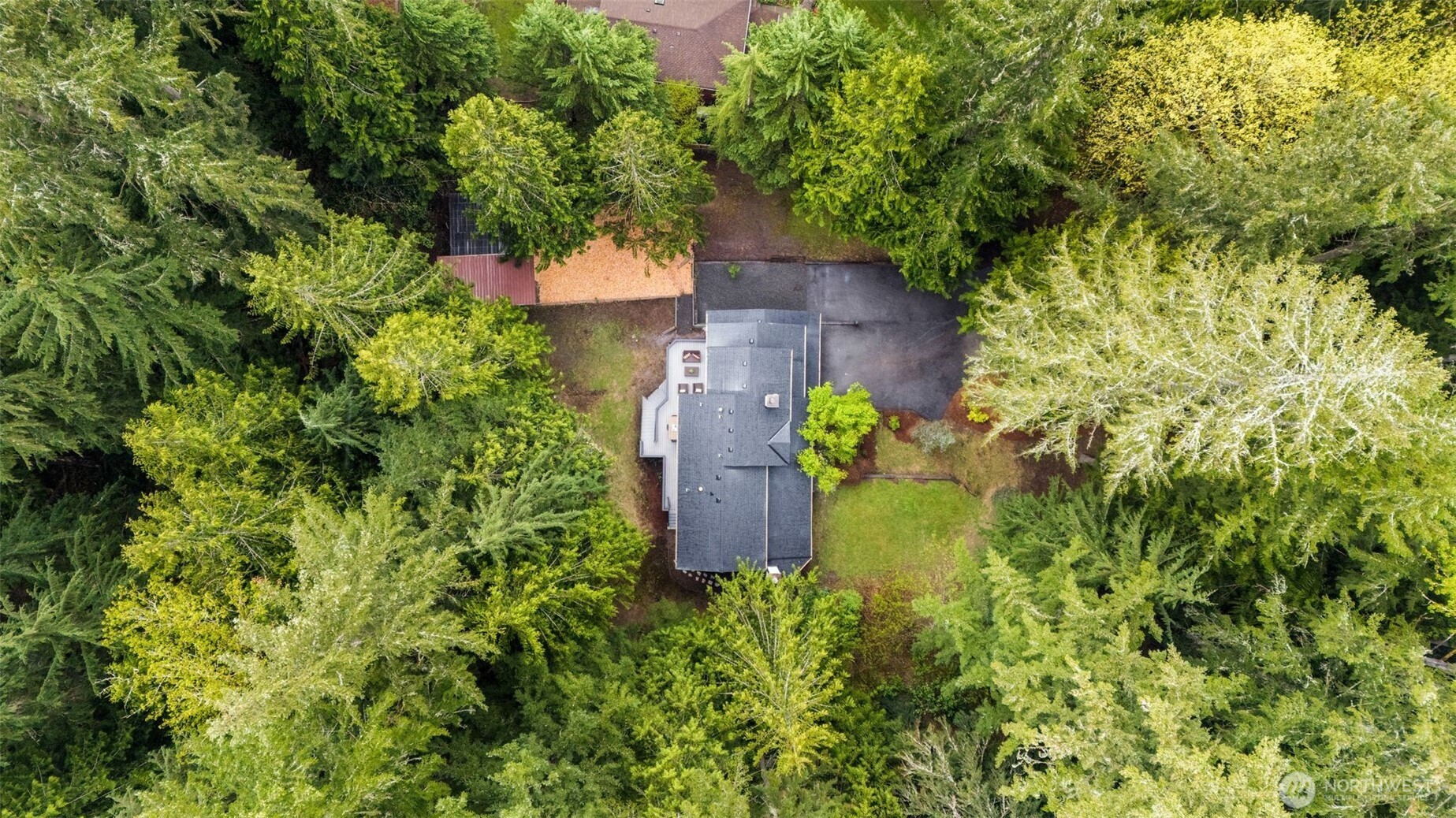 1.1 Fully fenced acres of pristine nature