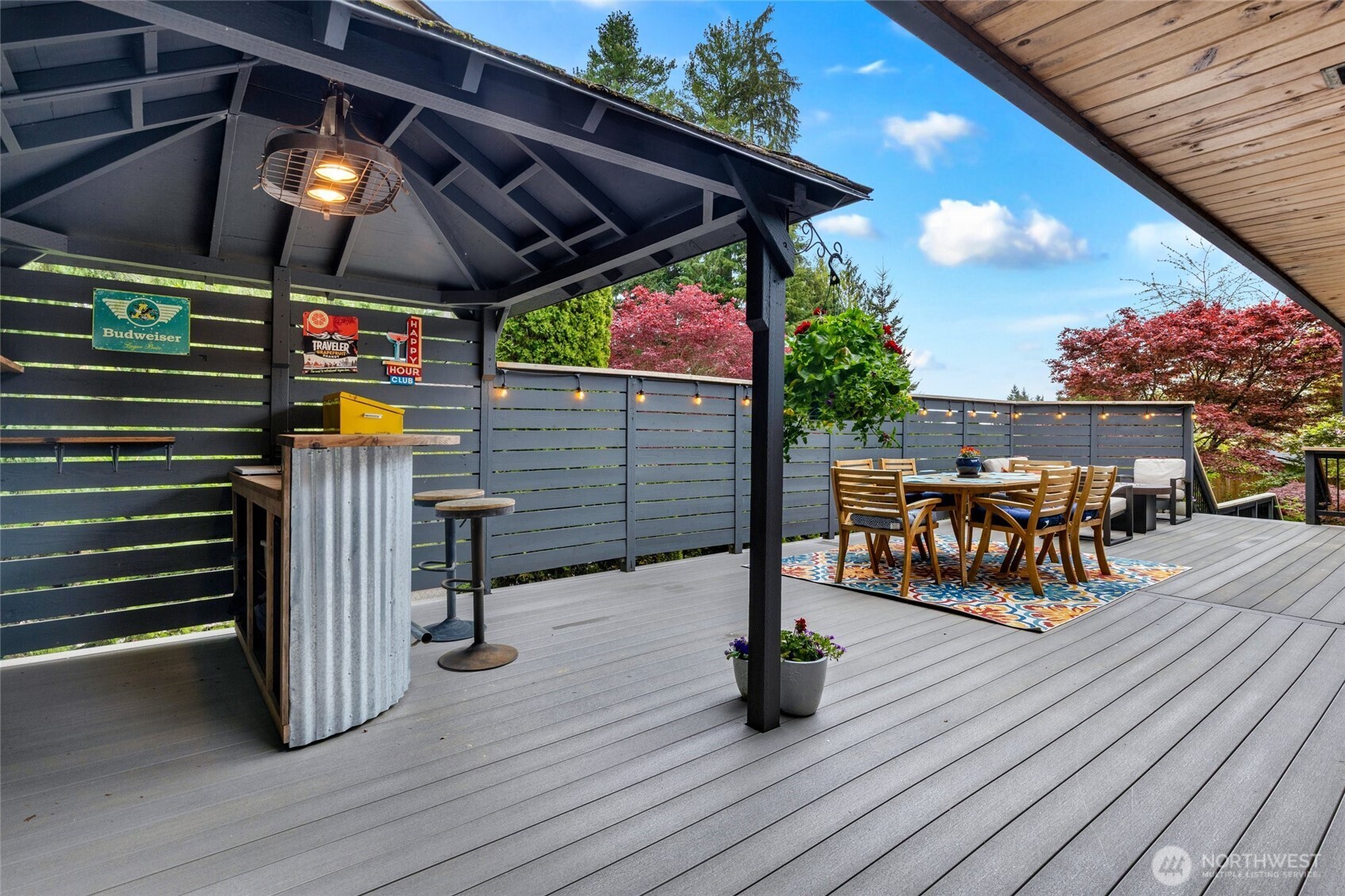 Private multi-level deck is perfect for entertaining and those warm summer days/evening.