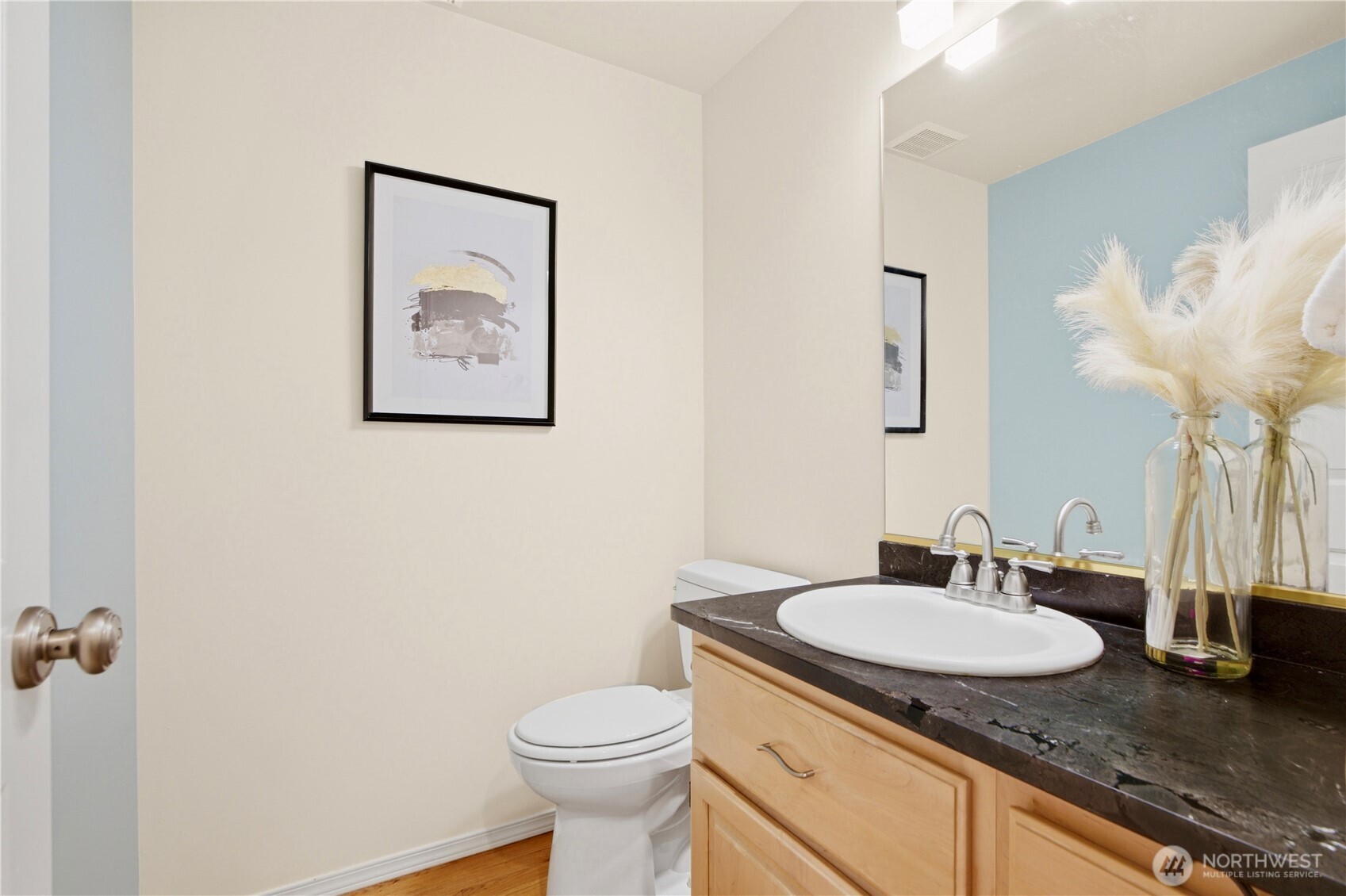 Powder room