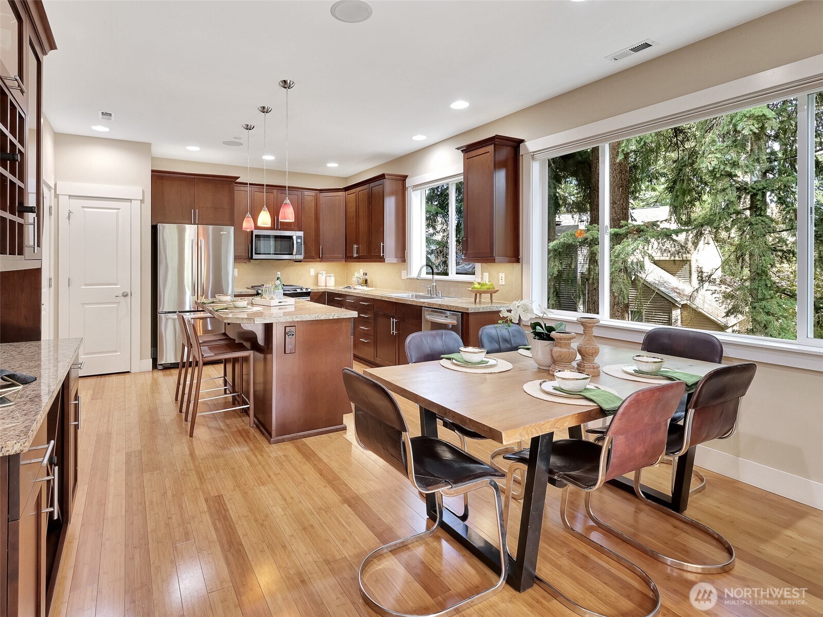 Well-appointed kitchen with dining area