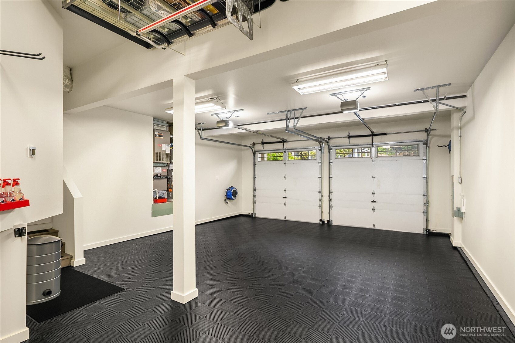 Impeccably maintained and so much flexibility with this garage.