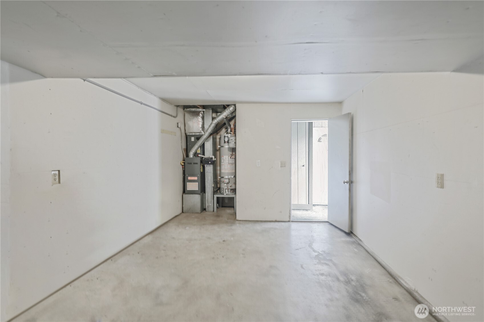1 car garage