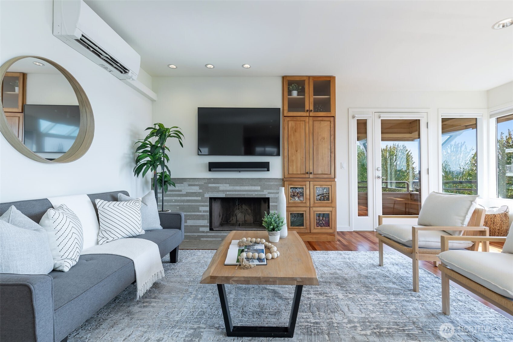 Condo comes with attached TV, sound bar, & new HVAC mini-split system