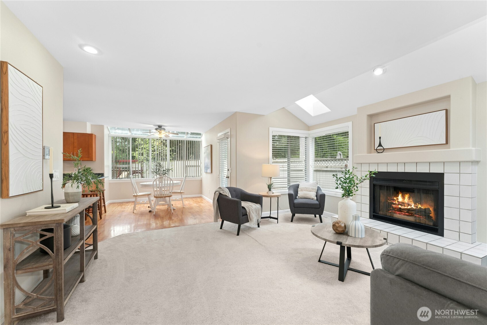 Family room with breakfast nook