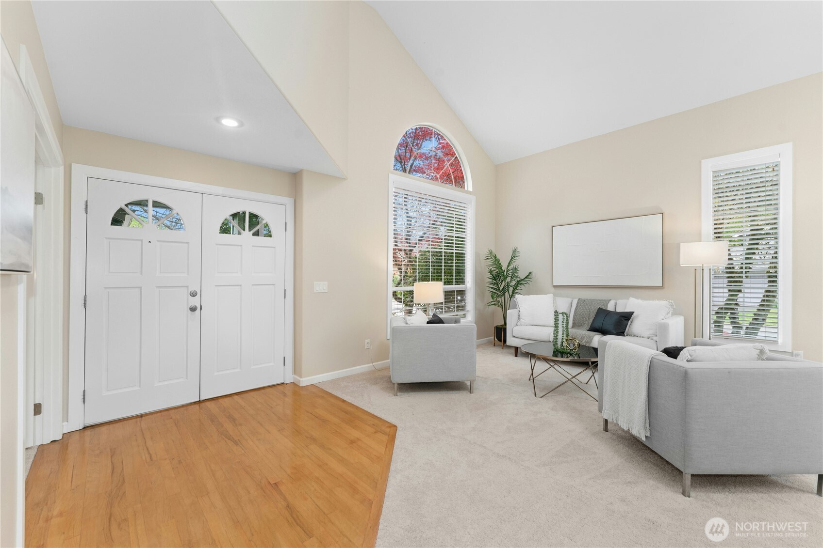 2 Story Vaulted Entry way