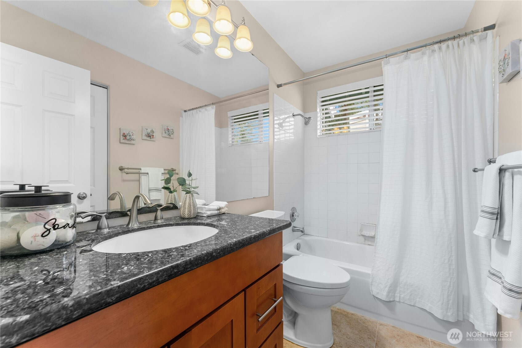 Main bath on 2nd level