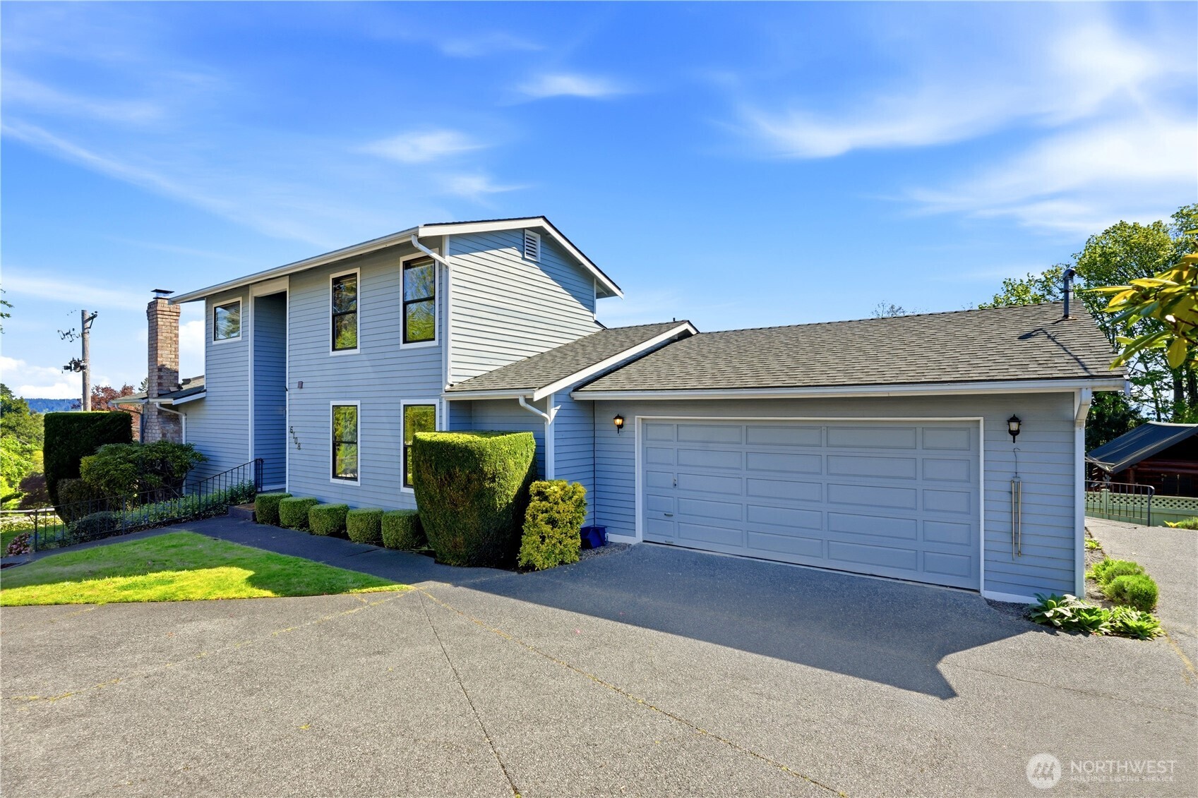 One more view of house and garage.