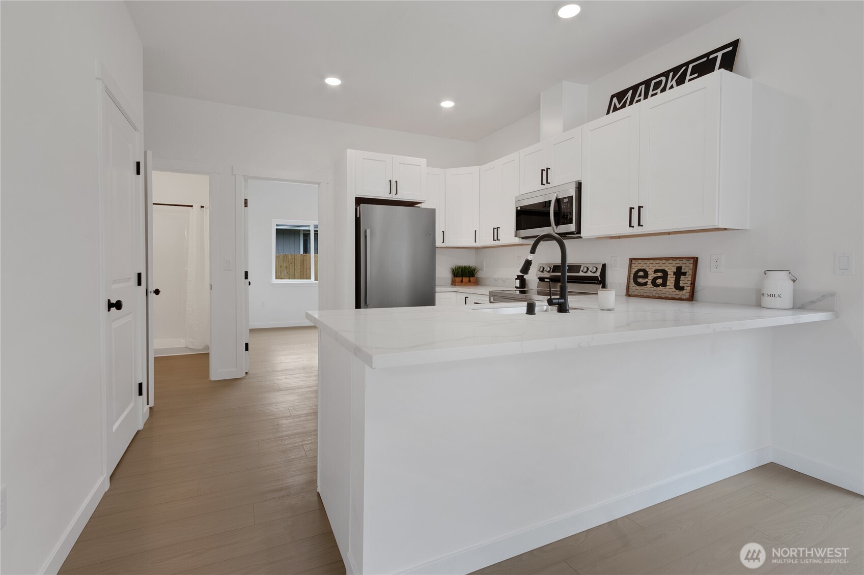 Modern Kitchen with Large Island