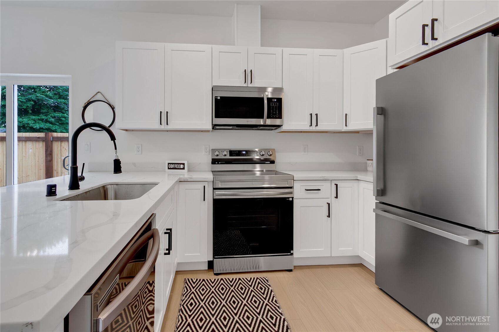 Beautiful Kitchen with Large Island.