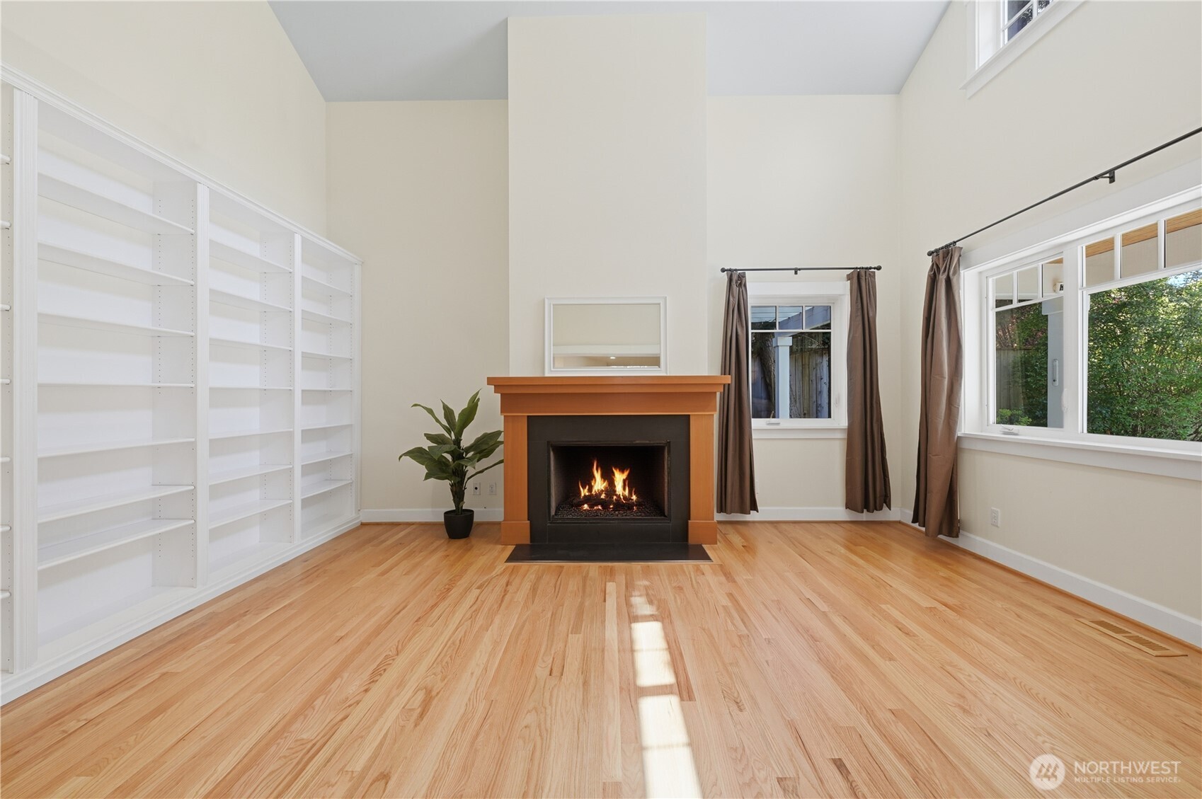 room off the front door