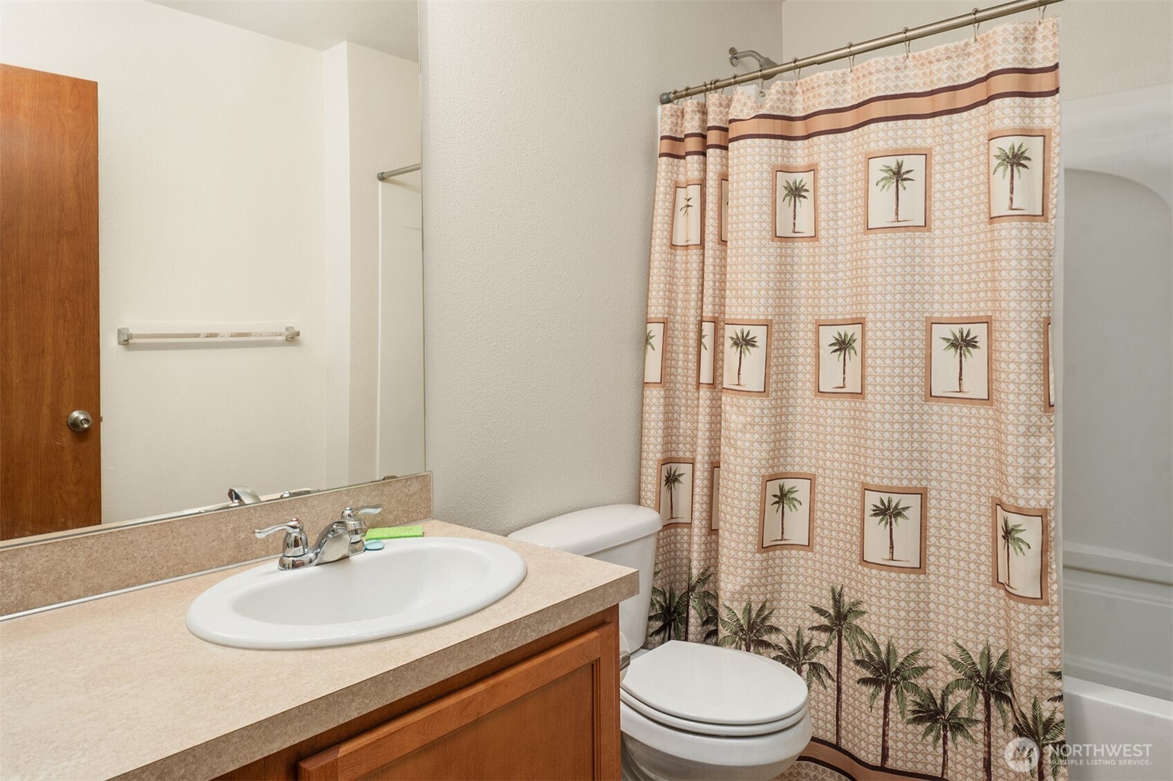 2nd en suite upstairs