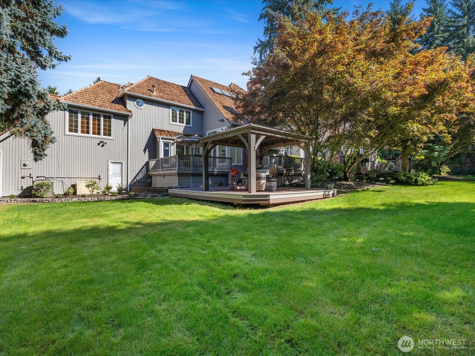 Large and level backyard.  Room to live!