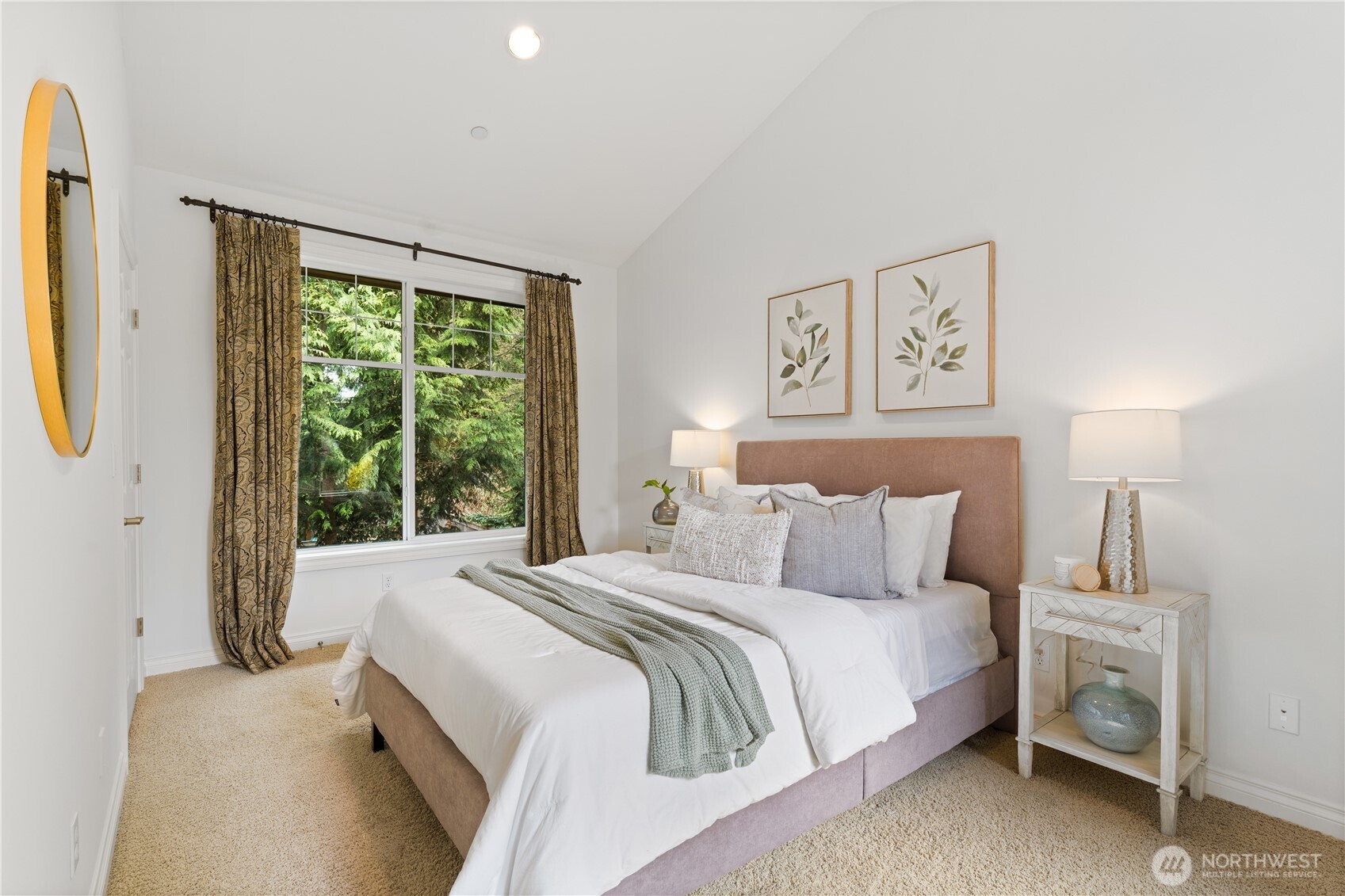 Main Floor Guest Bedroom w/Vaulted Ceilings