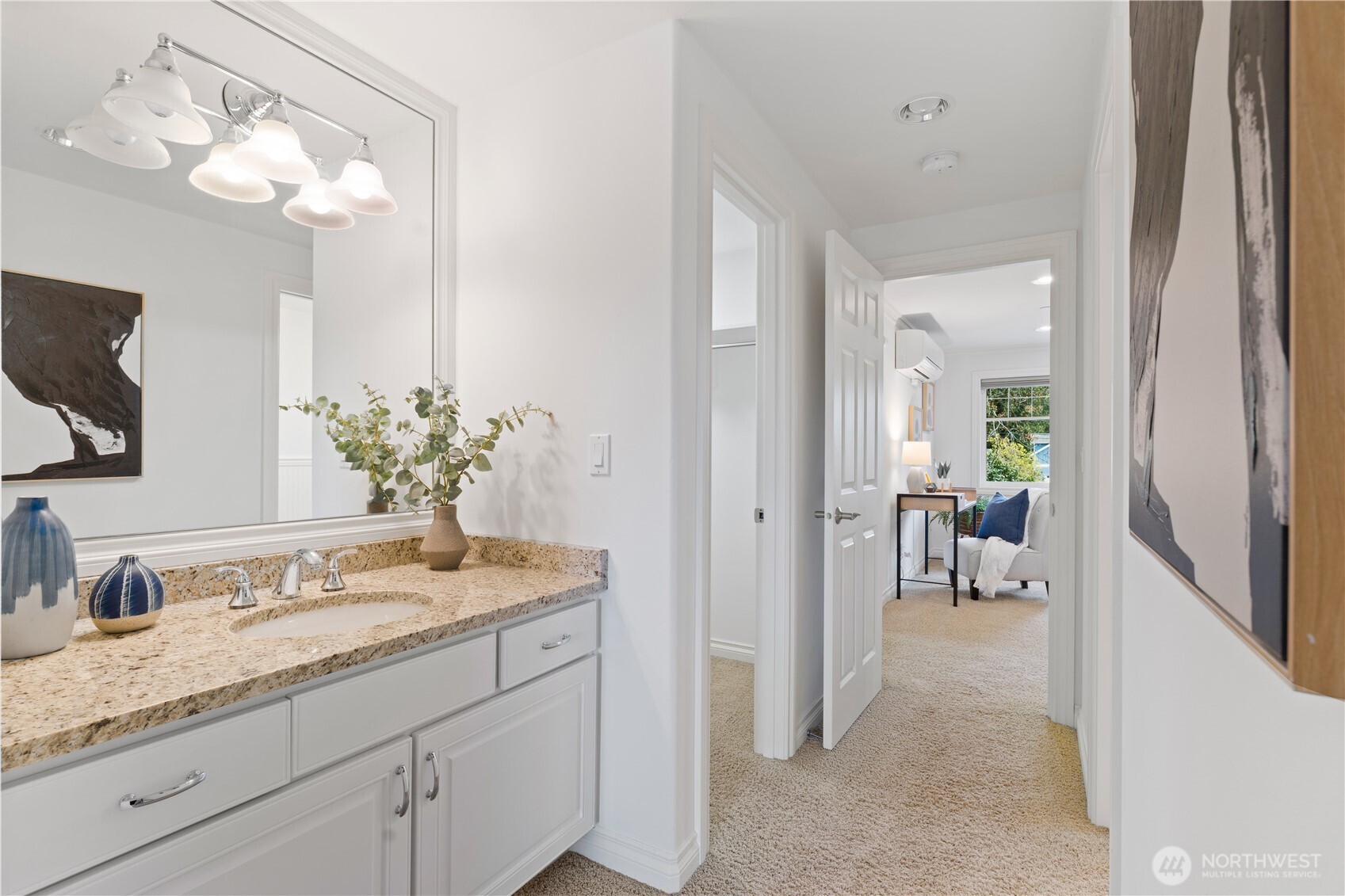 Upper Level Guest Bath