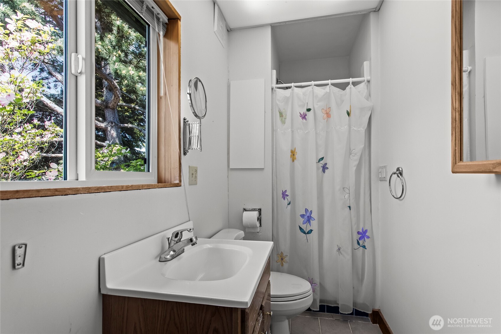 3/4 bath in upstairs bedroom