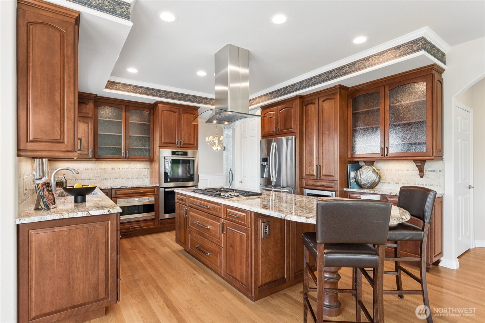 Large center island with barstool seating